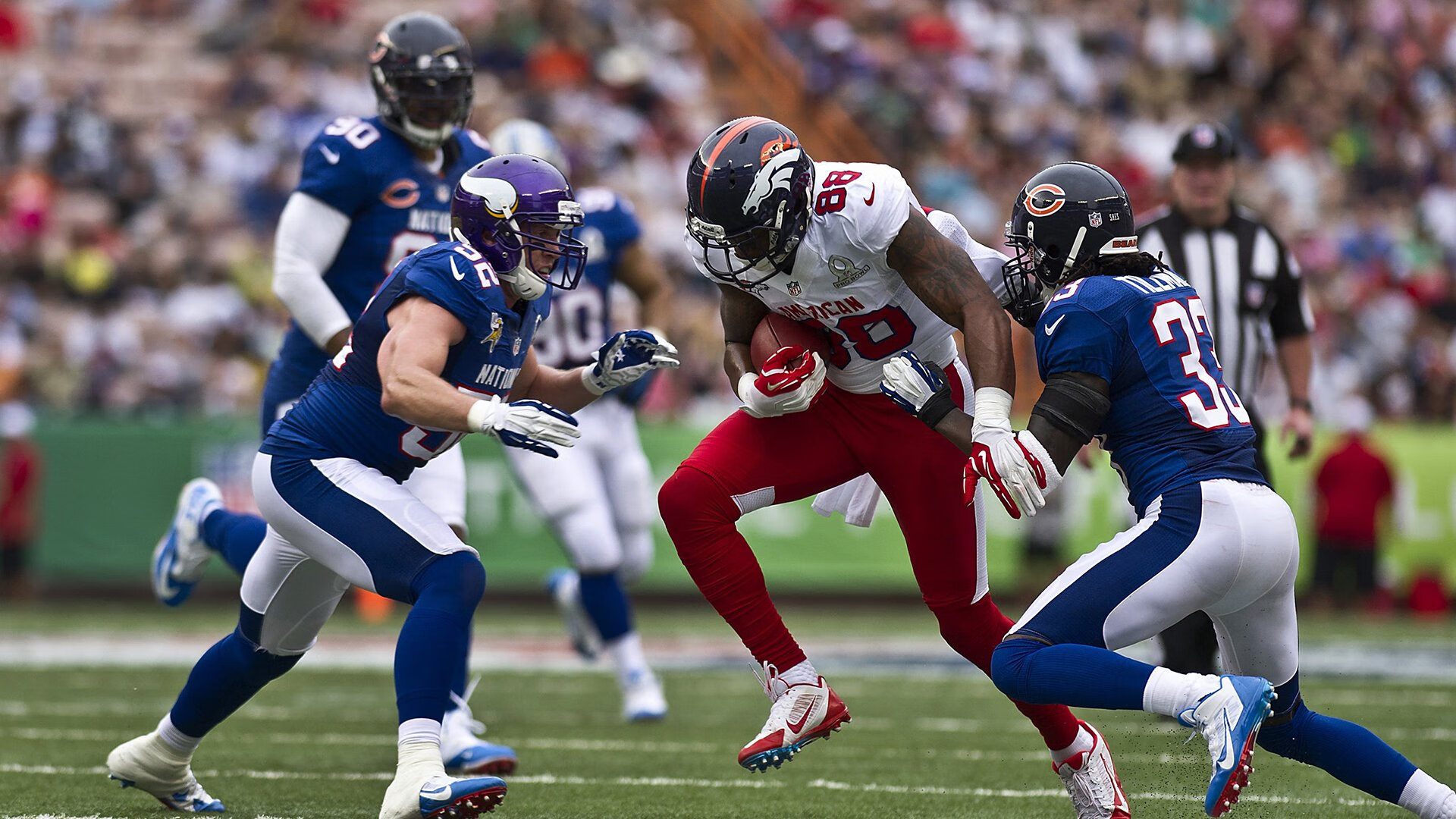 科技助力：AI分析和传感器推动球员训练革新，足球机器人传感器