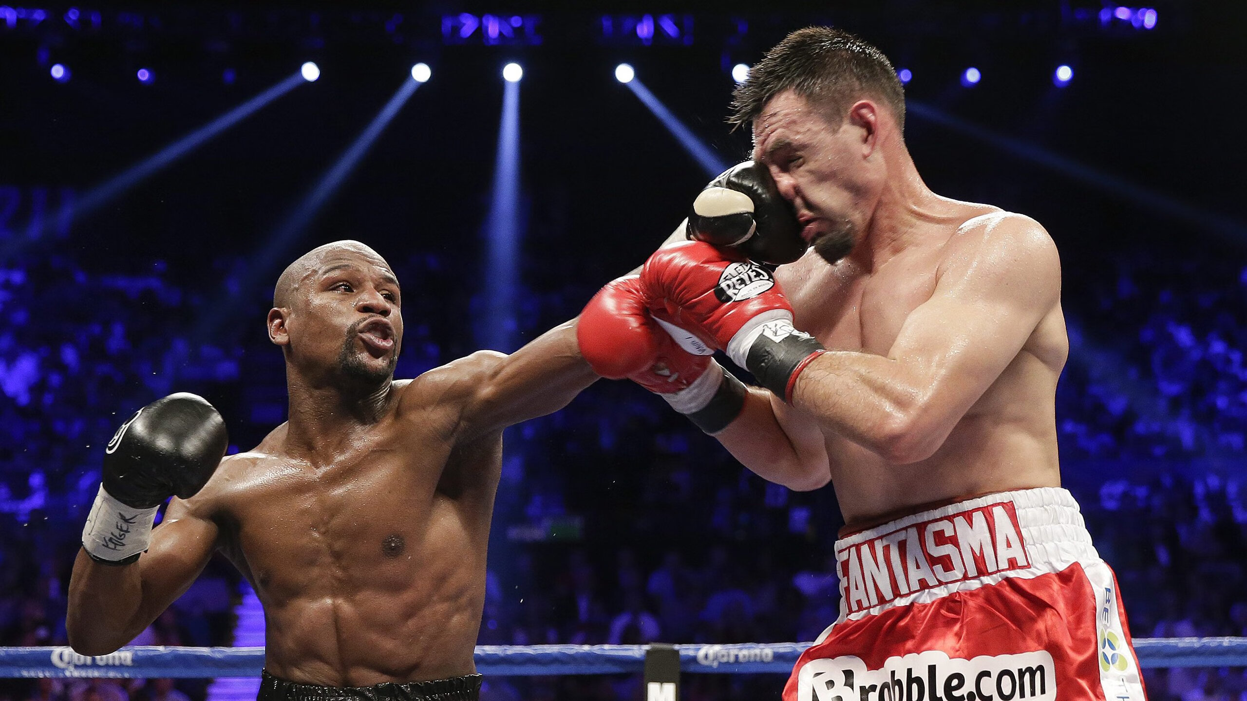 马赛夺得法国杯，球队士气高涨，法国马赛历史